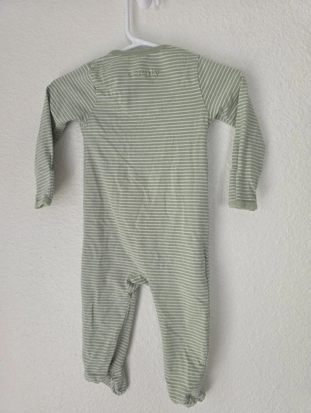 Magnetic Me Onsie, Size 3-6 months, Light green striped